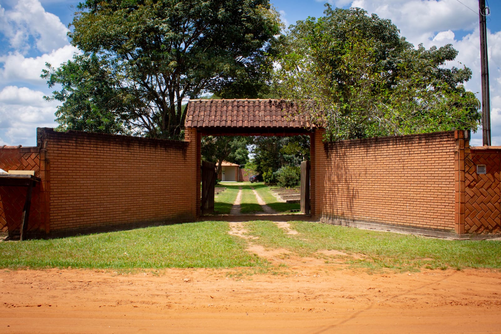 Entrada da chácara